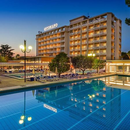 Hotel Terme Antoniano Монтегротто-Терме Экстерьер фото