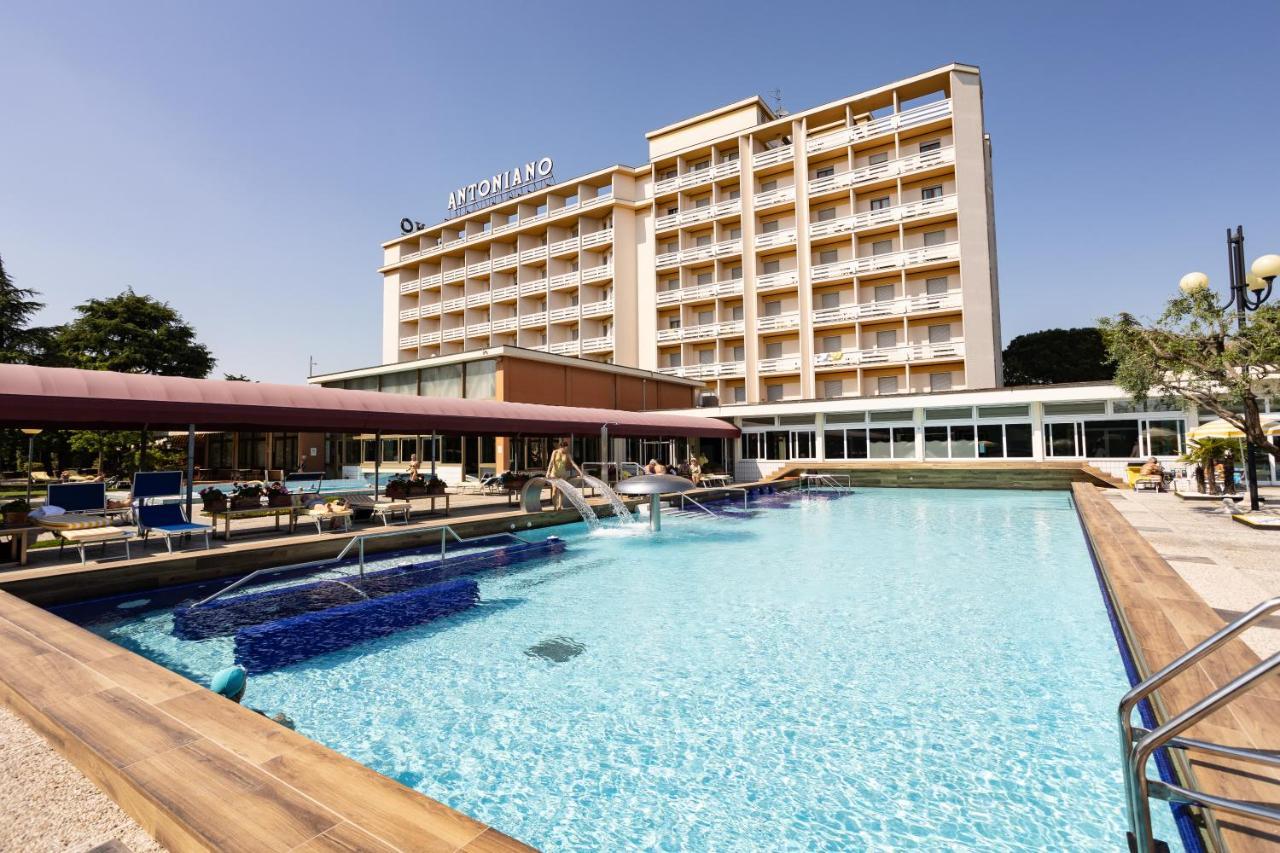 Hotel Terme Antoniano Монтегротто-Терме Экстерьер фото